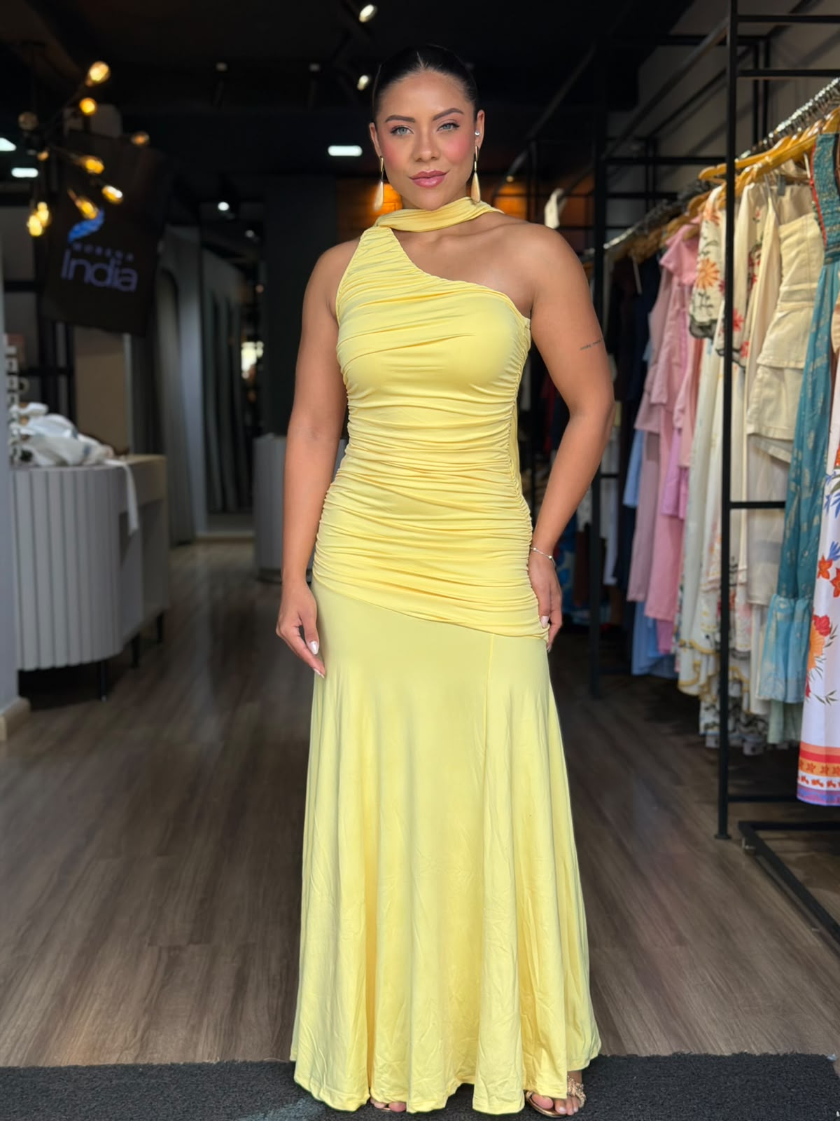 Vestido Longo Amarelo